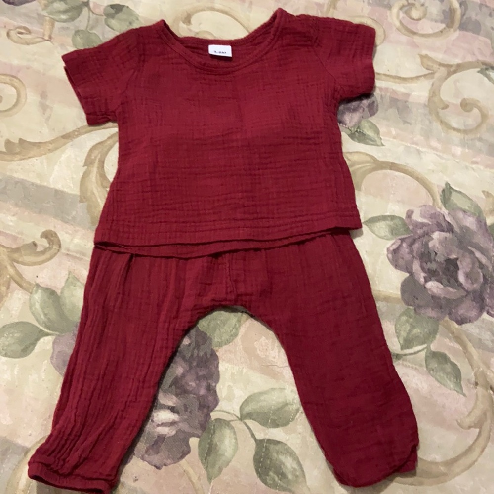 2 piece set 3-6 months